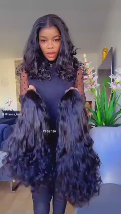 Perruque frontal HD Wavy